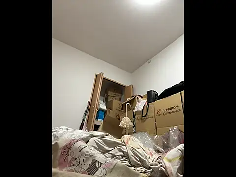 Snapshot of mino_bitter chatting on 19, 10, 2025 mino bitter online show from 19, 10, 2025