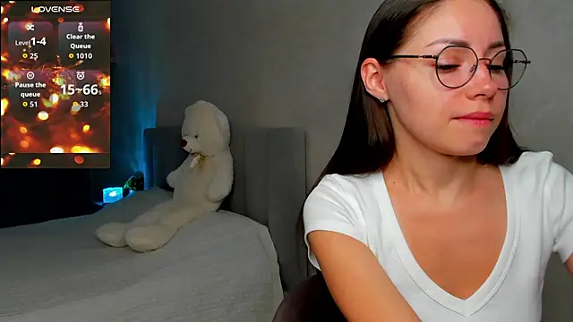 Snapshot of fun_nd_bun chatting on 11, 7, 2026 fun nd bun online show from 11, 7, 2026