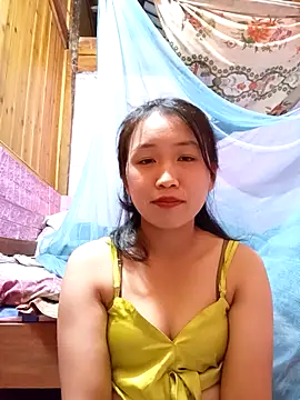 Snapshot of Suzuki_see chatting on 23, 9, 2025 Suzuki see online show from 23, 9, 2025