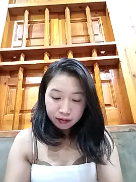 Snapshot of Suzuki_see chatting on 24, 9, 2025 Suzuki see online show from 24, 9, 2025