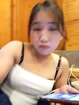 Snapshot of Suzuki_see chatting on 24, 10, 2025 Suzuki see online show from 24, 10, 2025