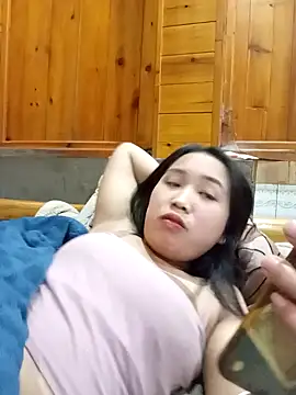 Snapshot of Suzuki_see chatting on 26, 10, 2025 Suzuki see online show from 26, 10, 2025