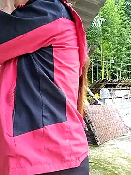 Snapshot of diamond-- chatting on 2, 10, 2025 diamond-- online show from 2, 10, 2025