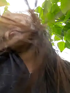 Snapshot of diamond-- chatting on 4, 10, 2025 diamond-- online show from 4, 10, 2025