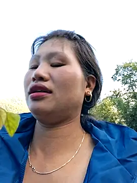 Snapshot of diamond-- chatting on 18, 10, 2025 diamond-- online show from 18, 10, 2025