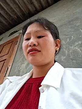 Snapshot of diamond-- chatting on 21, 10, 2025 diamond-- online show from 21, 10, 2025