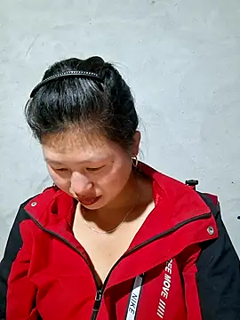 Snapshot of diamond-- chatting on 25, 10, 2025 diamond-- online show from 25, 10, 2025