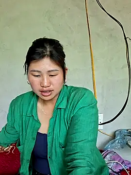 Snapshot of diamond-- chatting on 9, 4, 2026 diamond-- online show from 9, 4, 2026