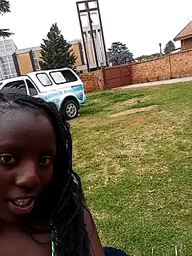 Snapshot of BlackPearl_19 chatting on 27, 10, 2025 BlackPearl 19 online show from 27, 10, 2025