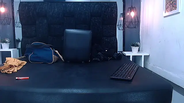 Snapshot of Daniel_delux_ chatting on 1, 10, 2025 Daniel delux online show from 1, 10, 2025