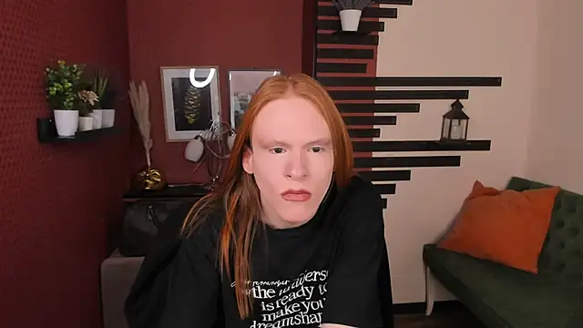 ChloeValentinee online show from 15, 10, 2025