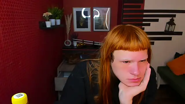 Snapshot of ChloeValentinee chatting on 6, 1, 2026 ChloeValentinee online show from 6, 1, 2026