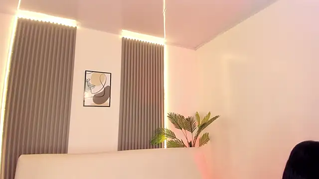 Snapshot of amaraa_lewiis chatting on 2, 10, 2025 amaraa lewiis online show from 2, 10, 2025