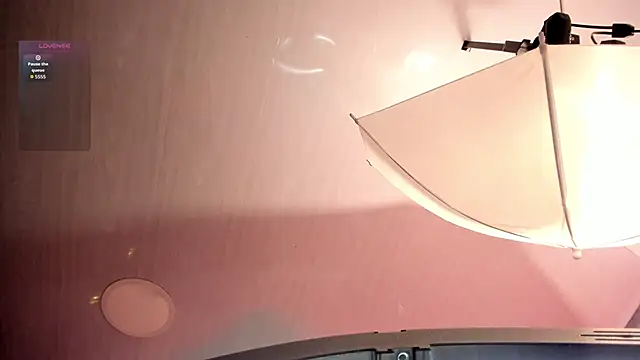 Snapshot of amaraa_lewiis chatting on 9, 10, 2025 amaraa lewiis online show from 9, 10, 2025