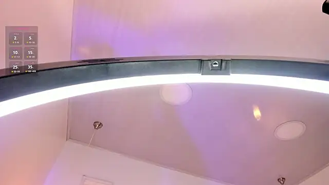 Snapshot of amaraa_lewiis chatting on 25, 10, 2025 amaraa lewiis online show from 25, 10, 2025