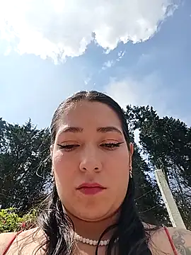 Snapshot of _Luna-1 chatting on 9, 1, 2026 Luna-1 online show from 9, 1, 2026