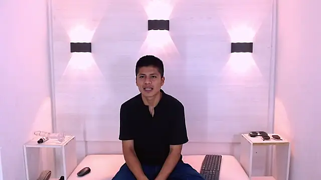 Snapshot of marcus_hans_ chatting on 18, 10, 2025 marcus hans online show from 18, 10, 2025