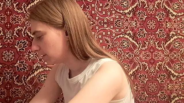 Snapshot of ivetabloom chatting on 21, 9, 2025 ivetabloom online show from 21, 9, 2025