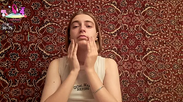 Snapshot of ivetabloom chatting on 3, 10, 2025 ivetabloom online show from 3, 10, 2025