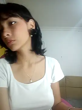 Snapshot of xoxo_milk chatting on 30, 9, 2025 xoxo milk online show from 30, 9, 2025