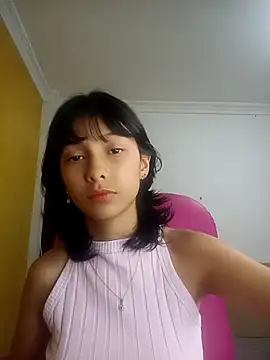 Snapshot of xoxo_milk chatting on 2, 10, 2025 xoxo milk online show from 2, 10, 2025