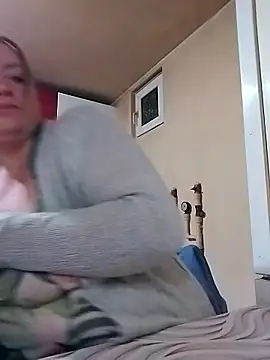 Mommygetnaughty online show from 5, 1, 2026