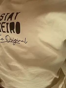 Snapshot of anayahotty chatting on 7, 10, 2025 anayahotty online show from 7, 10, 2025