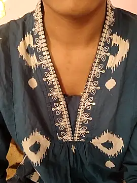 Snapshot of anayahotty chatting on 19, 10, 2025 anayahotty online show from 19, 10, 2025