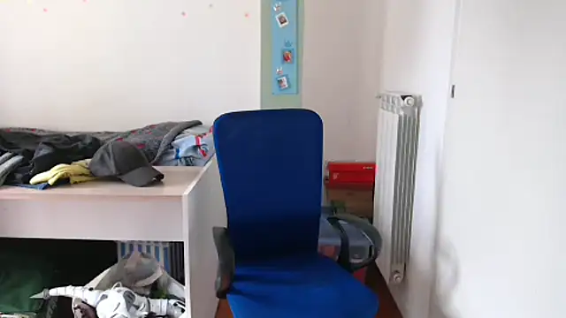 Snapshot of muscoloporco chatting on 10, 10, 2025 muscoloporco online show from 10, 10, 2025