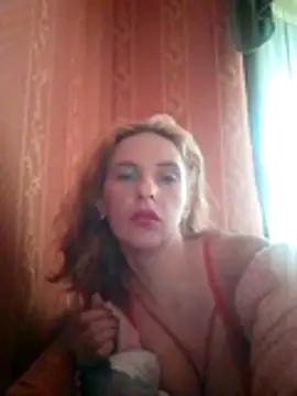 Snapshot of LaraDiva7799 chatting on 17, 10, 2025 LaraDiva7799 online show from 17, 10, 2025