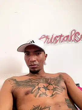 Snapshot of stronganddelicious chatting on 23, 9, 2025 stronganddelicious online show from 23, 9, 2025