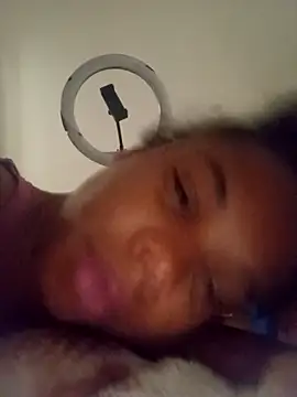 Snapshot of PrettahSantos chatting on 29, 9, 2025 PrettahSantos online show from 29, 9, 2025