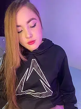 Dakota Greys online show from 2, 12, 2025