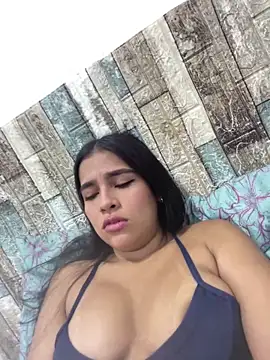 Snapshot of Valery_lux16 chatting on 5, 10, 2025 Valery lux16 online show from 5, 10, 2025