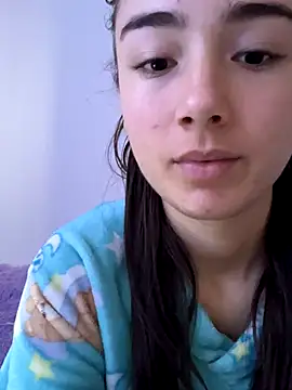 Snapshot of Innerpeace_ chatting on 8, 10, 2025 Innerpeace online show from 8, 10, 2025