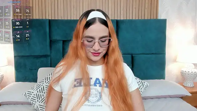 Snapshot of Amber_kiss_ chatting on 13, 10, 2025 Amber kiss online show from 13, 10, 2025