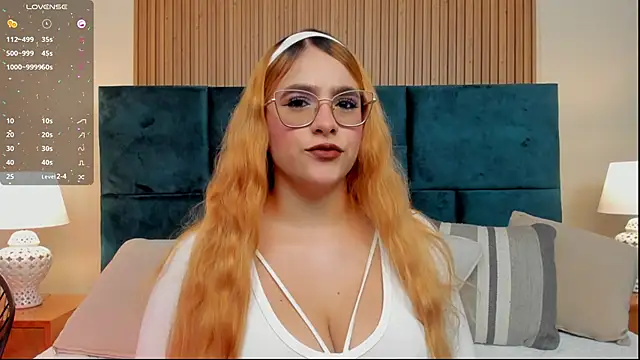 Amber kiss  online show from 11, 5, 2026