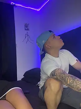 Snapshot of BoomChikaWow chatting on 26, 9, 2025 BoomChikaWow online show from 26, 9, 2025