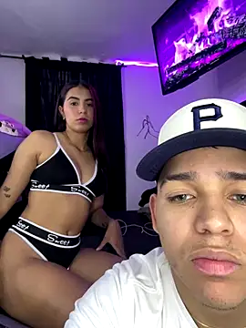 Snapshot of BoomChikaWow chatting on 27, 9, 2025 BoomChikaWow online show from 27, 9, 2025