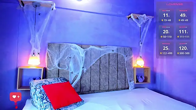 Snapshot of Bianca_Ethan chatting on 17, 10, 2025 Bianca Ethan online show from 17, 10, 2025