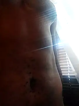 Snapshot of Blackveins32 chatting on 22, 10, 2025 Blackveins32 online show from 22, 10, 2025