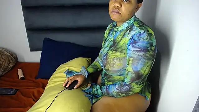 Juiceybileh online show from 16, 11, 2025