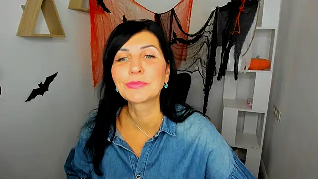 Snapshot of Moon_Veloure1 chatting on 30, 10, 2025 Moon Veloure1 online show from 30, 10, 2025