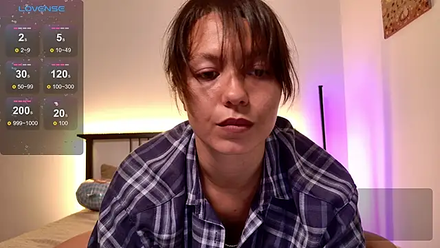 Snapshot of EllaCanny chatting on 29, 9, 2025 EllaCanny online show from 29, 9, 2025