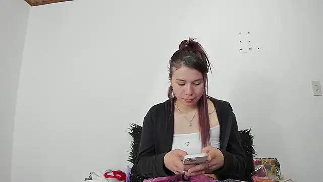 Snapshot of Valen_tina chatting on 21, 9, 2025 Valen tina online show from 21, 9, 2025