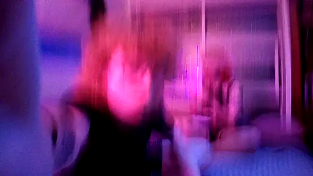 Snapshot of Vampiretranssex chatting on 21, 9, 2025 Vampiretranssex online show from 21, 9, 2025