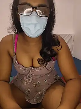 Snapshot of sexybolegirl chatting on 18, 6, 2026 sexybolegirl online show from 18, 6, 2026