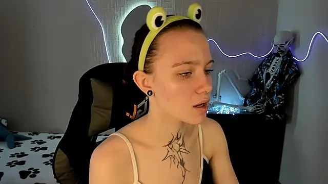 Snapshot of Elastikisss chatting on 4, 4, 2026 Elastikisss online show from 4, 4, 2026