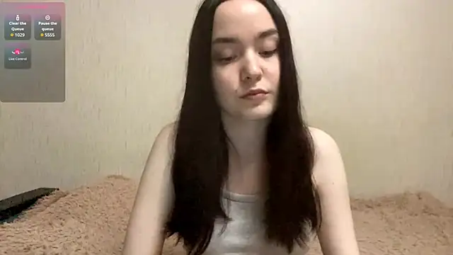 Snapshot of VividSienna chatting on 3, 11, 2025 VividSienna online show from 3, 11, 2025