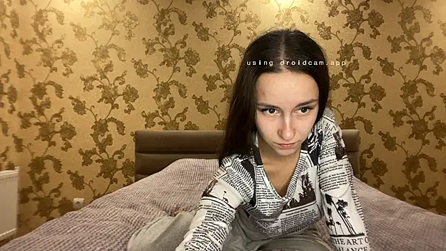 Snapshot of RiriLovesYouu chatting on 29, 9, 2025 RiriLovesYouu online show from 29, 9, 2025